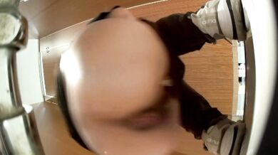 商场女厕全景偷拍多位漂亮小姐姐的各种极品小鲍鱼还有一位极品黑丝女职员 (2)